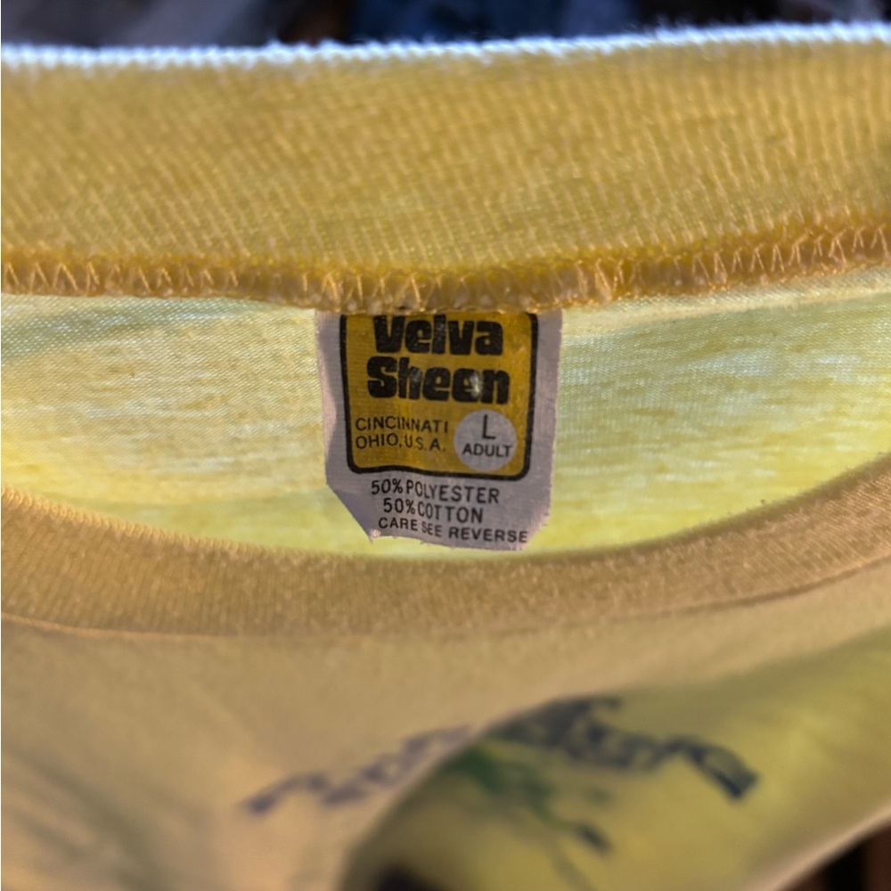 Vintage USA made t- shirt - Picture 4 of 4